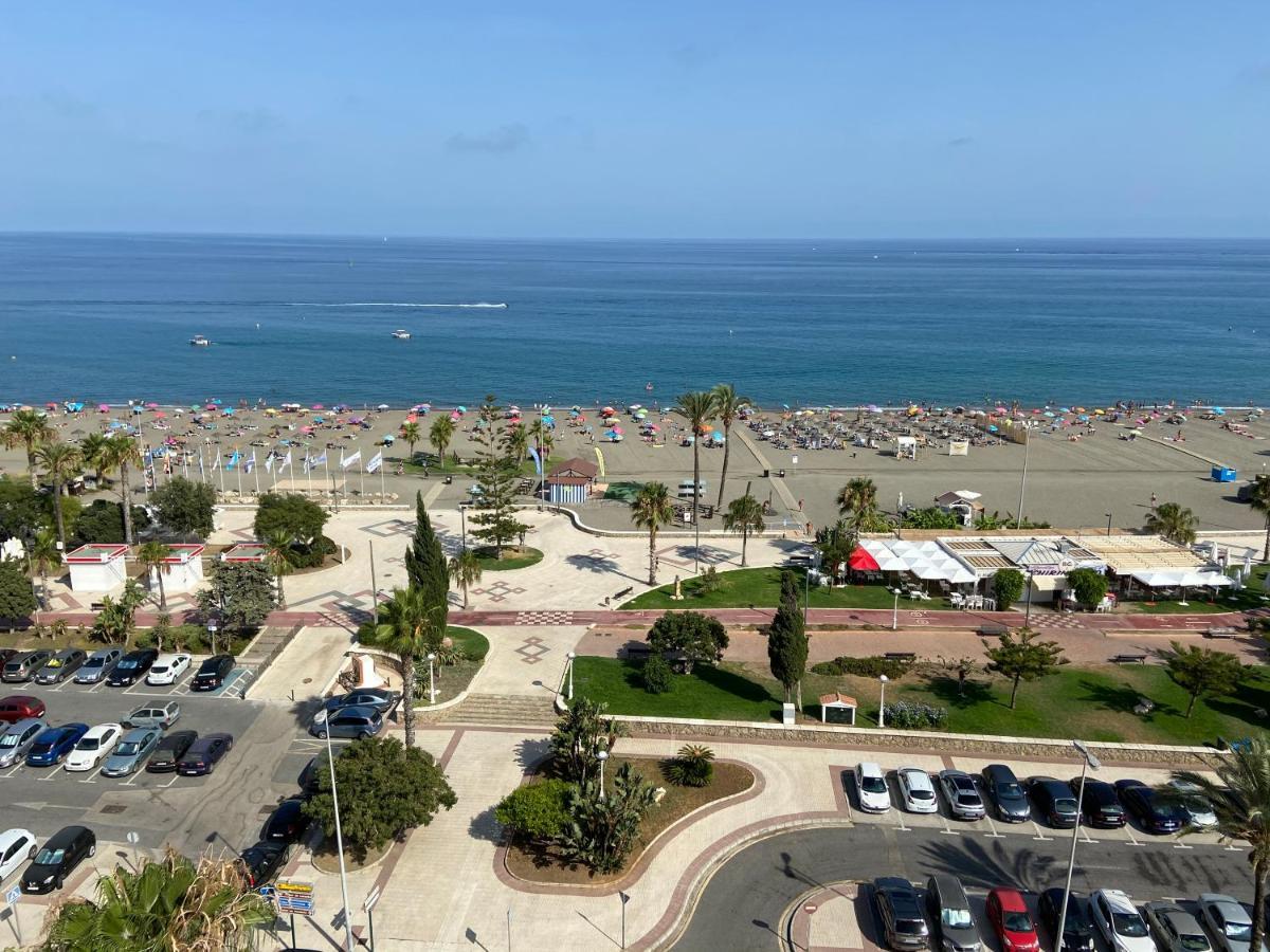 Piso Exclusivo En Primera Linea De Playa Apartment Torre Del Mar Exterior photo